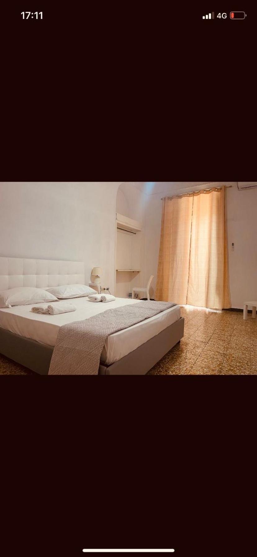 Hostel Bb La Fenice Napoli Exterior foto